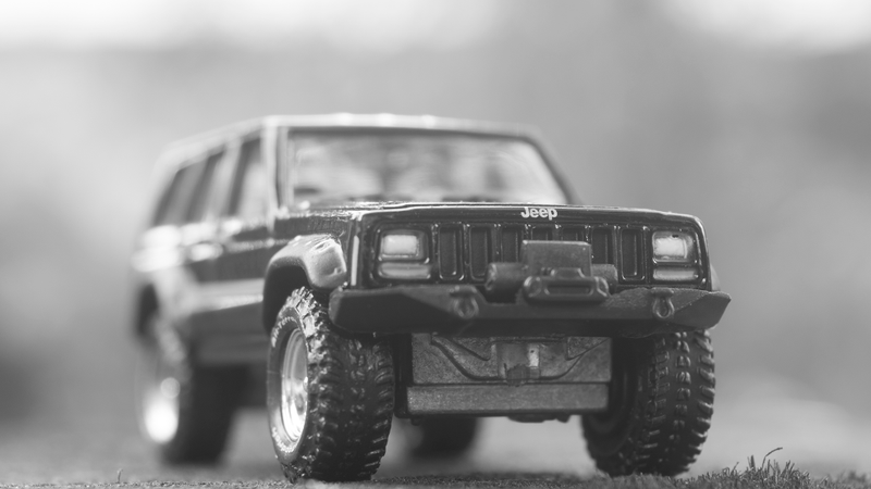 Illustration for article titled Johnny Lightning Jeep Cherokee